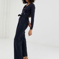 Vero Moda - Combinaison cache-cur avec bouton-Navy Asos